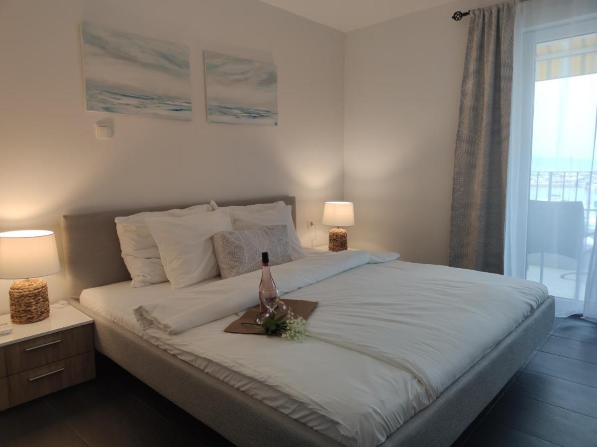 מאלינסקה Apartments Obala מראה חיצוני תמונה