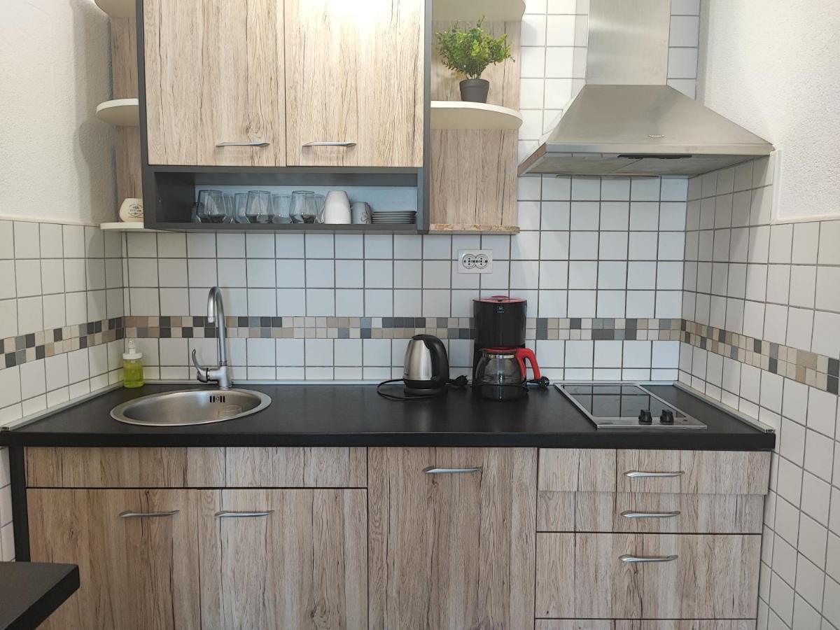 מאלינסקה Apartments Obala מראה חיצוני תמונה