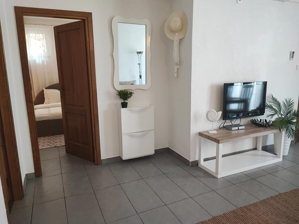 מאלינסקה Apartments Obala מראה חיצוני תמונה